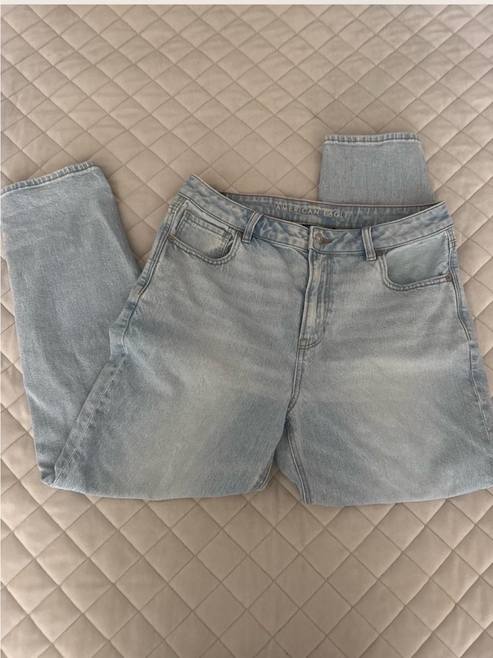 American Eagle Outfitters Light Blue Boyfriend Jeans